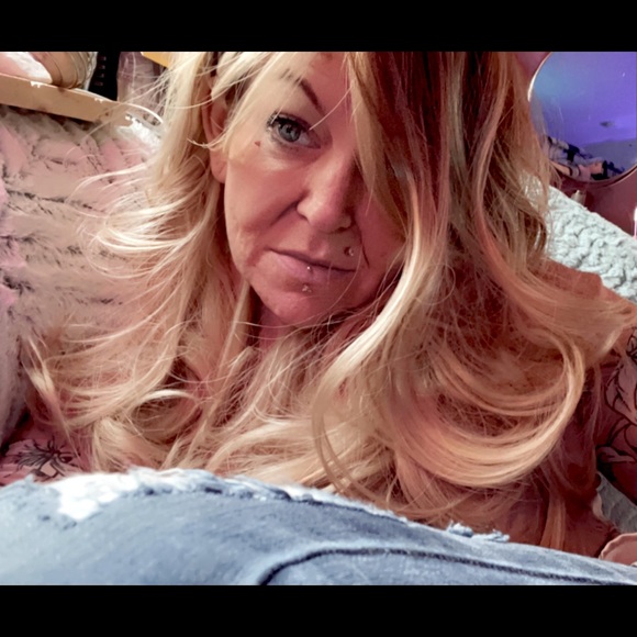 Meet your Posher, Annette - Picture 9 of 15